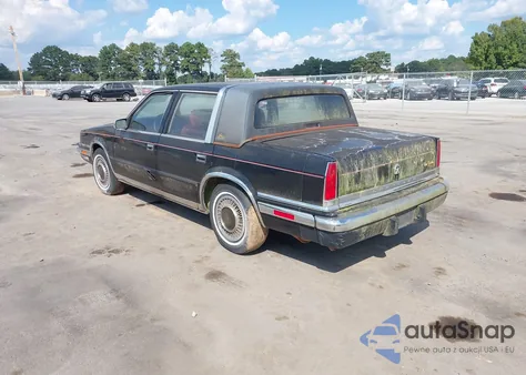1990 Chrysler New Yorker C-Body Landau from USA, damaged, VIN 1C3XC66R7LD860297